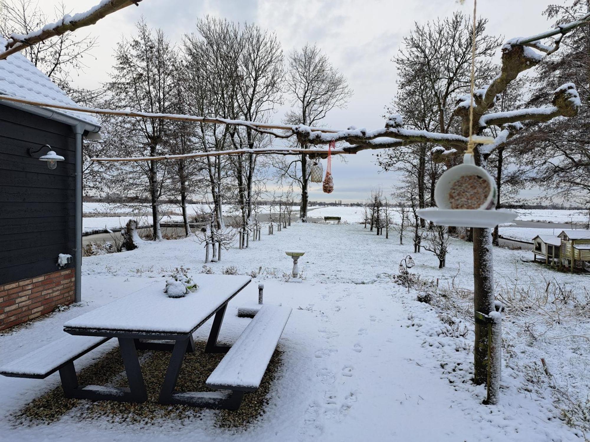 B&B De Oase Bergambacht Exterior photo